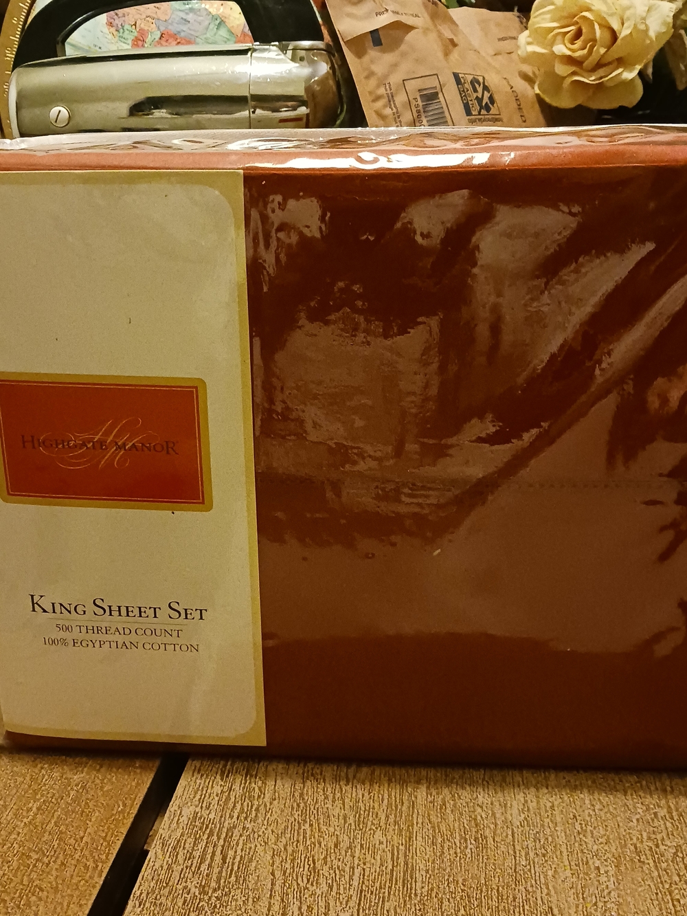 Highgate King Sheet Set in Deep Red - 500 Thread Count Egyptian Cotton